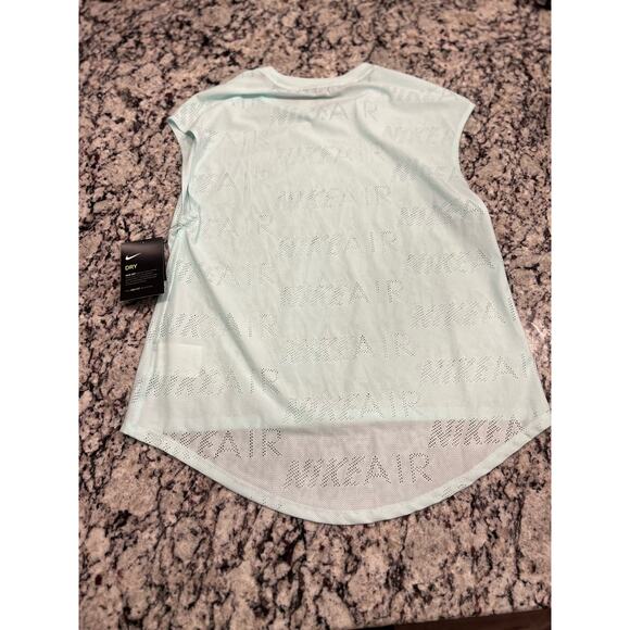 Nike womens NWT running top size S - Picture 11 of 12